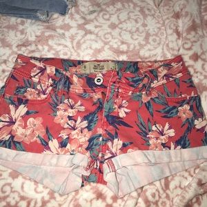 Floral hollister shorts